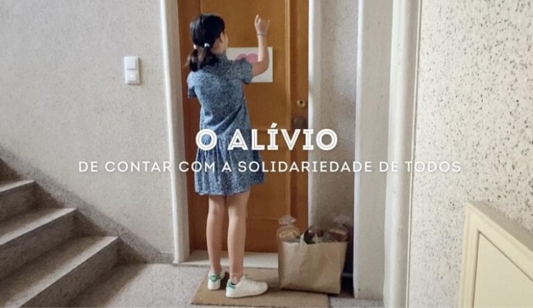publicis_vickdoacoes_batendonaporta (1)