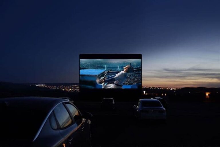drive-in-screening