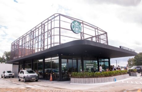 Starbucks-Roseira–321-de-328-