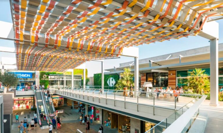CarreCarefour-Property_