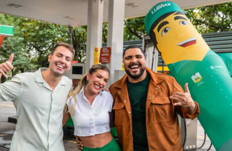 posto-petrobras-boneco