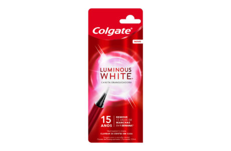 Colgate inova e lança Caneta Dental Branqueadora Luminous White no Brasil