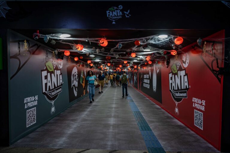 Eletromidia e Fanta preparam ação especial de Halloween em São Paulo e Rio de Janeiro