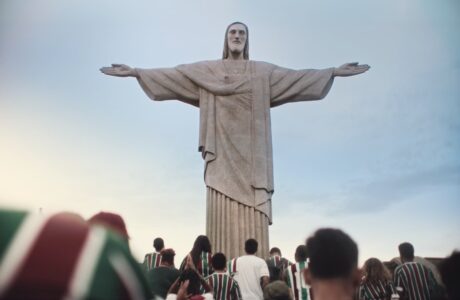 Tricolor, Cristo Redentor e uma surpreendente conexão argentina Mercado Livre inova em campanha para a final da CONMEBOL Libertadores