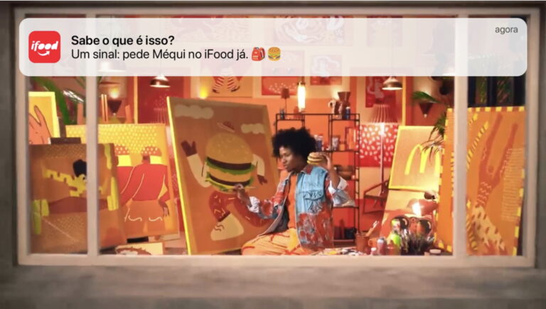 iFood invade comercial de televisão do Méqui criando o primeiro anúncio omnichannel com push
