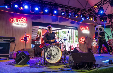 Claro entrega conteúdo e entretenimento com Palco Claro Música no Taste of São Paulo