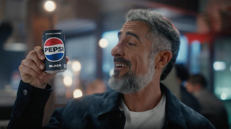 NOVA IDENTIDADE VISUAL DE PEPSI CHEGA AO BRASIL E SIMBOLIZA UMA NOVA ERA