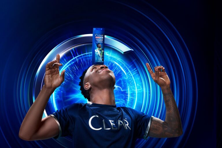 Clear Men lança shampoo inédito com Vini Jr. no Brasil