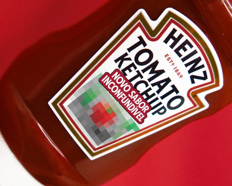 Heinz cria ação com rótulo anônimo para lançamento de novo produto