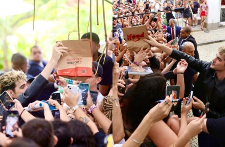 Jão realiza entrega especial do iFood para seus fãs no Rio de Janeiro