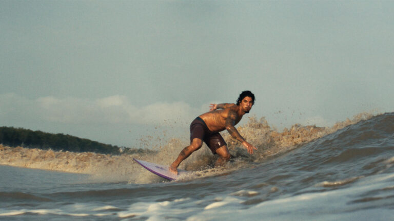 Vivo leva Gabriel Medina para fazer história na Amazônia surfar a Pororoca