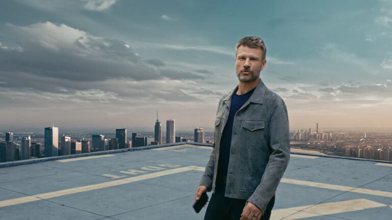 Rodrigo Hilbert protagoniza nova campanha do BTG Pactual que reforça posicionamento como banco completo