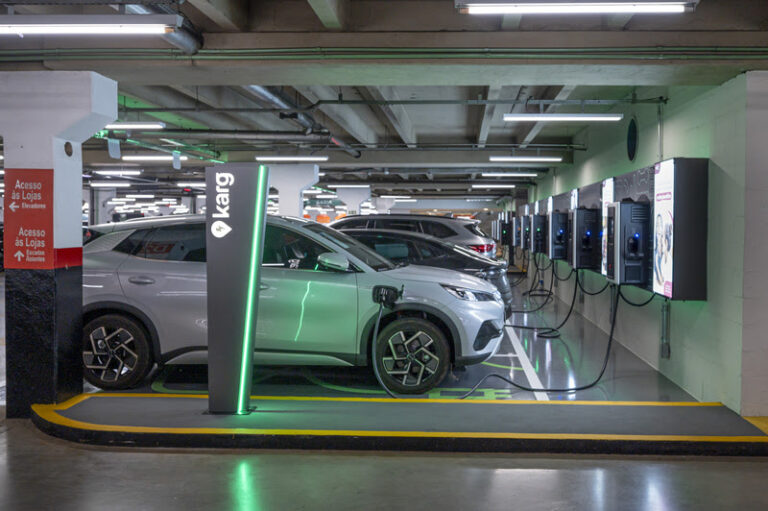 ALLOS lança KARG com meta de instalar 600 carregadores de veículos elétricos em seus shoppings