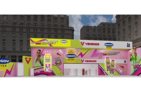 Engov After envelopa farmácias para ativação de Carnaval
