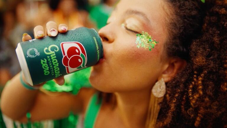 Guaraná Antarctica valoriza as diversas formas de celebrar os “carnavais” do Brasil