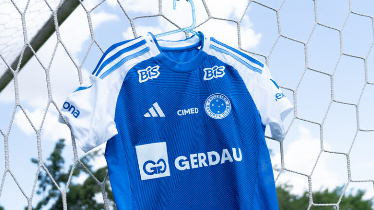 BIS e Trident são os novos patrocinadores do futebol feminino do Cruzeiro