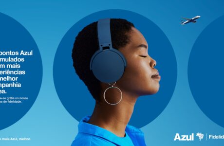 Azul faz campanha para promover seu programa de fidelidade