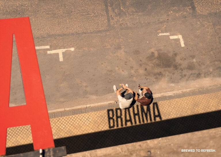 Brahma refresca cidade de Assunção com mais de 100 sombras patrocinadas (1)