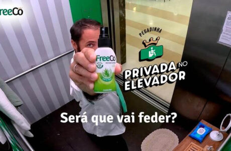 FreeCô lança campanha bem-humorada com pegadinhas em elevadores