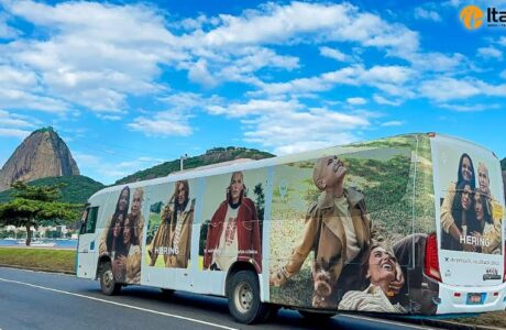 Hering celebra o Dia das Mães com ações de impacto e mídia em movimento veiculadas pela Itabus