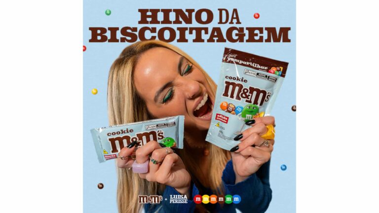 Luísa Perissé mostra seu lado mais biscoiteiro em lançamento de M&M'S Cookie