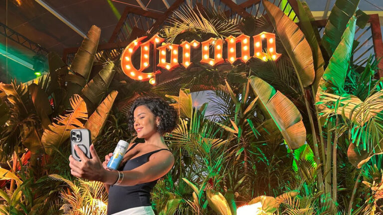 Maria de Fátima estará na área exclusiva de Corona no Todo Mundo no Rio