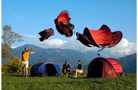 Decathlon celebra 20 anos da barraca 2 Seconds e relembra a evolução do produto nessas duas décadas