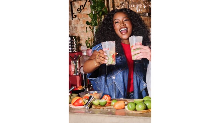 Smirnoff e IZA elevam a Caipiroska