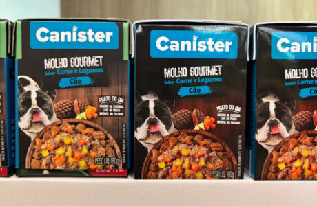 Brazilian Pet Foods lança primeiro alimento úmido para pets em caixinha no Brasil