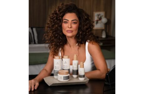 Juliana Paes é a nova embaixadora de Natura Lumina