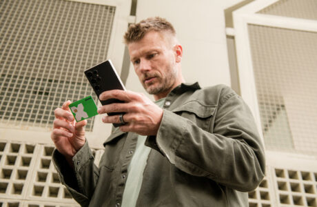 Pluxee apresenta nova fase de campanha com Rodrigo Hilbert