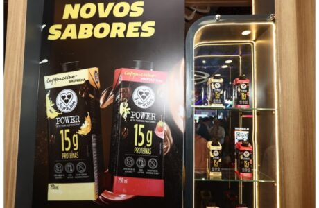 3 Corações amplia linha Cappuccino Power com sabores Baunilha e Napolitano