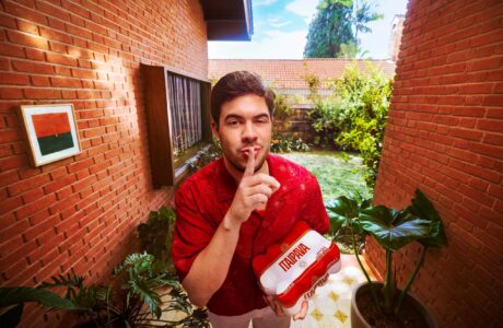 Álvaro Xaro estreia o pré-verão da Itaipava em campanha inédita na TV (1)