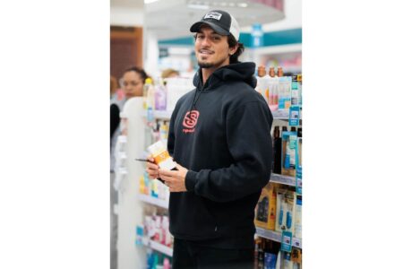 Australian Gold lança Missão Gold com Gabriel Medina em SP e RJ