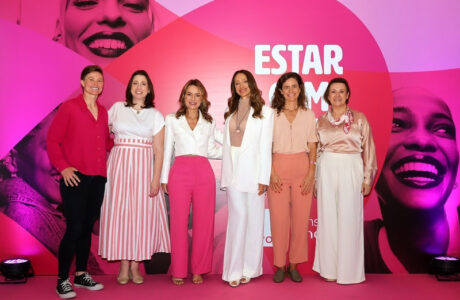 Avon e Instituto Natura reforçam compromisso com a saúde das mulheres em evento