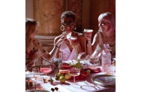 Brutal Fruit lança plataforma global “Pink Table”