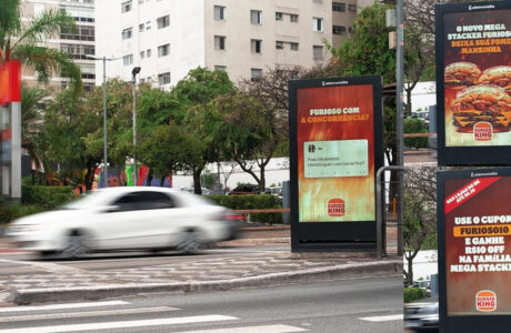 Burger King convida clientes insatisfeitos com a concorrência a provarem o novo Mega Stacker Furioso