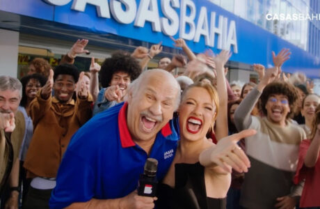 Casas Bahia da início a Black Friday com R$1.2 bilhão em crédito e ofertas relâmpago