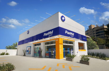 Panvel lança primeiro canal de vendas com inteligência artificial do varejo farmacêutico e de beleza do Brasil
