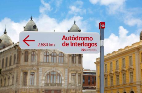 Santander desafia fãs de Fórmula 1 a recriarem as famosas placas de Interlagos (1)