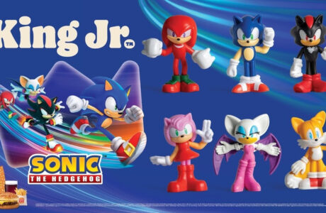 Sonic pisa fundo e volta ao Burger King® com brinquedos especiais