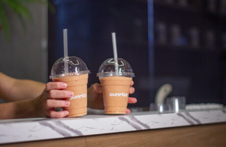 Sunrize anuncia chegada de tenista campeão como investidor do shake vegano