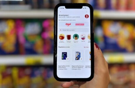 Americanas e iFood firmam parceria para expandir oferta de produtos e conveniência aos clientes