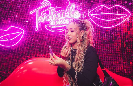 Avon patrocina turnê Tardezinha e chega para edição de Ribeirão Preto