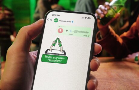 Heineken® convida o público a trocar áudios longos por cerveja no bar