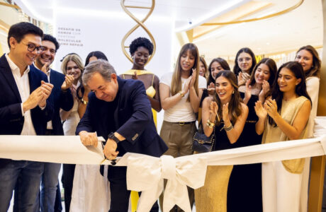 Pantene lança Bond Repair e desafia os danos com campanha da Grey