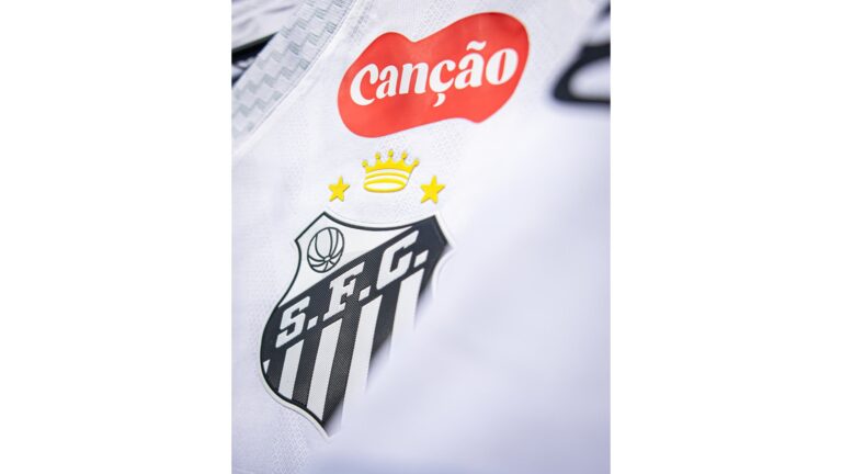 Canção mantém patrocínio com Santos FC em temporada de ídolos e destaque internacional