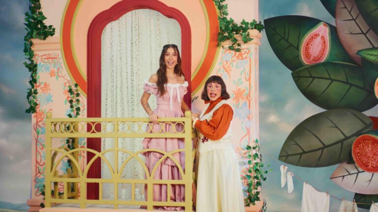 L’Occitane au Brésil lança Romeu e Julieta, linha inspirada na combinação do icônico doce brasileiro, com campanha estrelada por Bianca Andrade e Raiza Costa