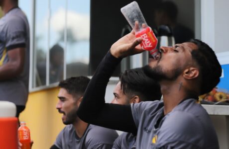 Baly fecha parceria com o Criciúma