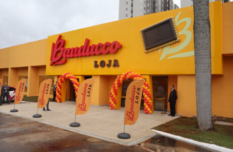 Bauducco inaugura maior operação integrada D2C no ASSAÍ em SP
